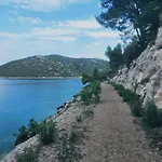Ms2 * Tribunj (Sibenik-Knin)